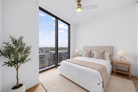 Tiny photo for 175 SE 25th Road #1202, Miami, FL 33129 (MLS # A12006411)