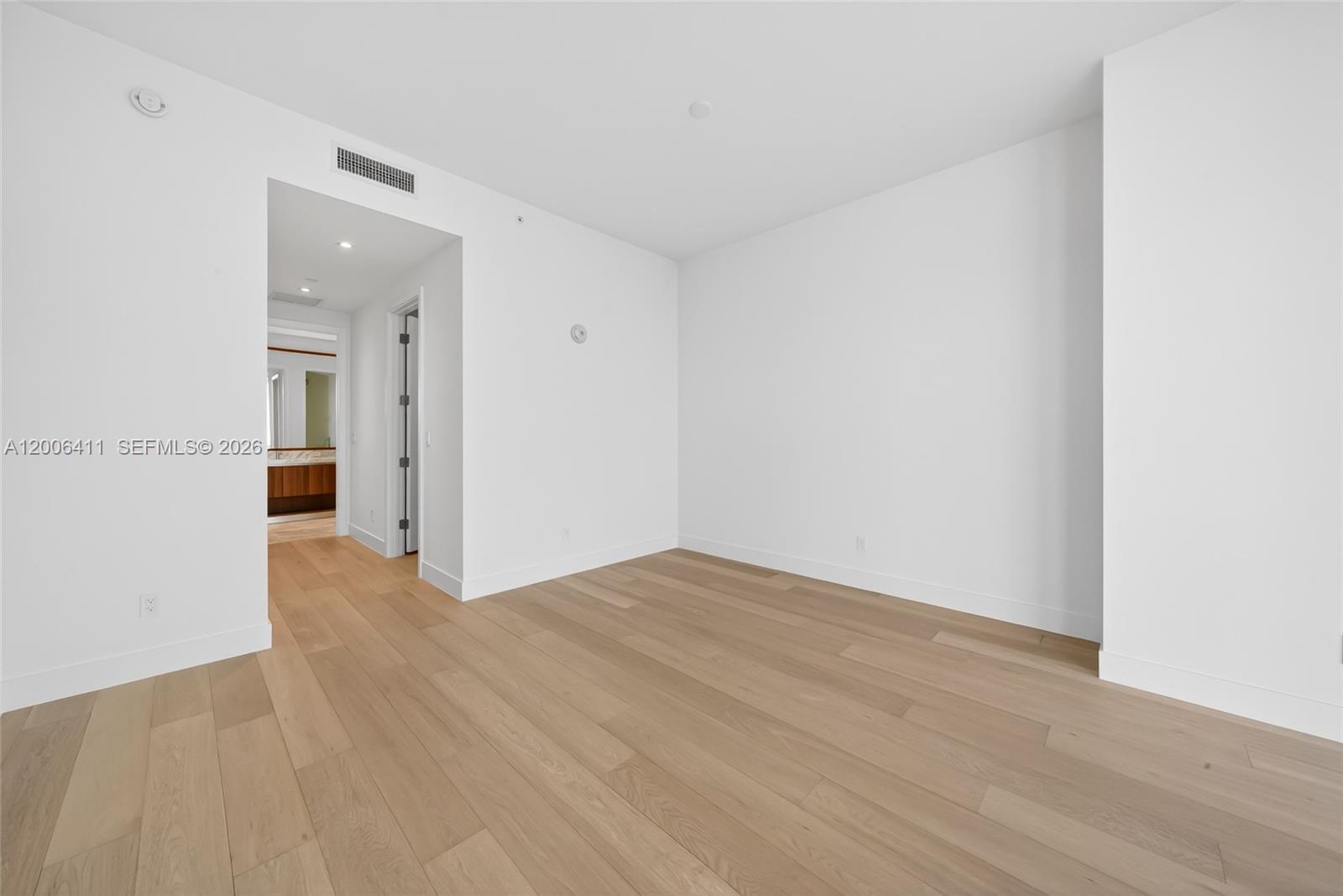 UNA RESIDENCES - Residential