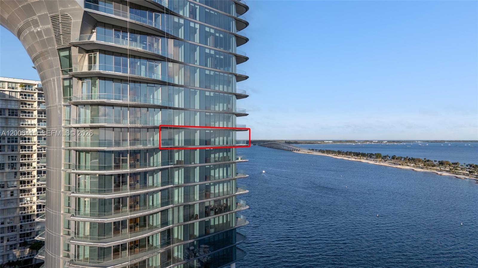 UNA RESIDENCES - Residential