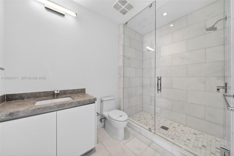 Tiny photo for 175 SE 25th Road #1202, Miami, FL 33129 (MLS # A12006411)