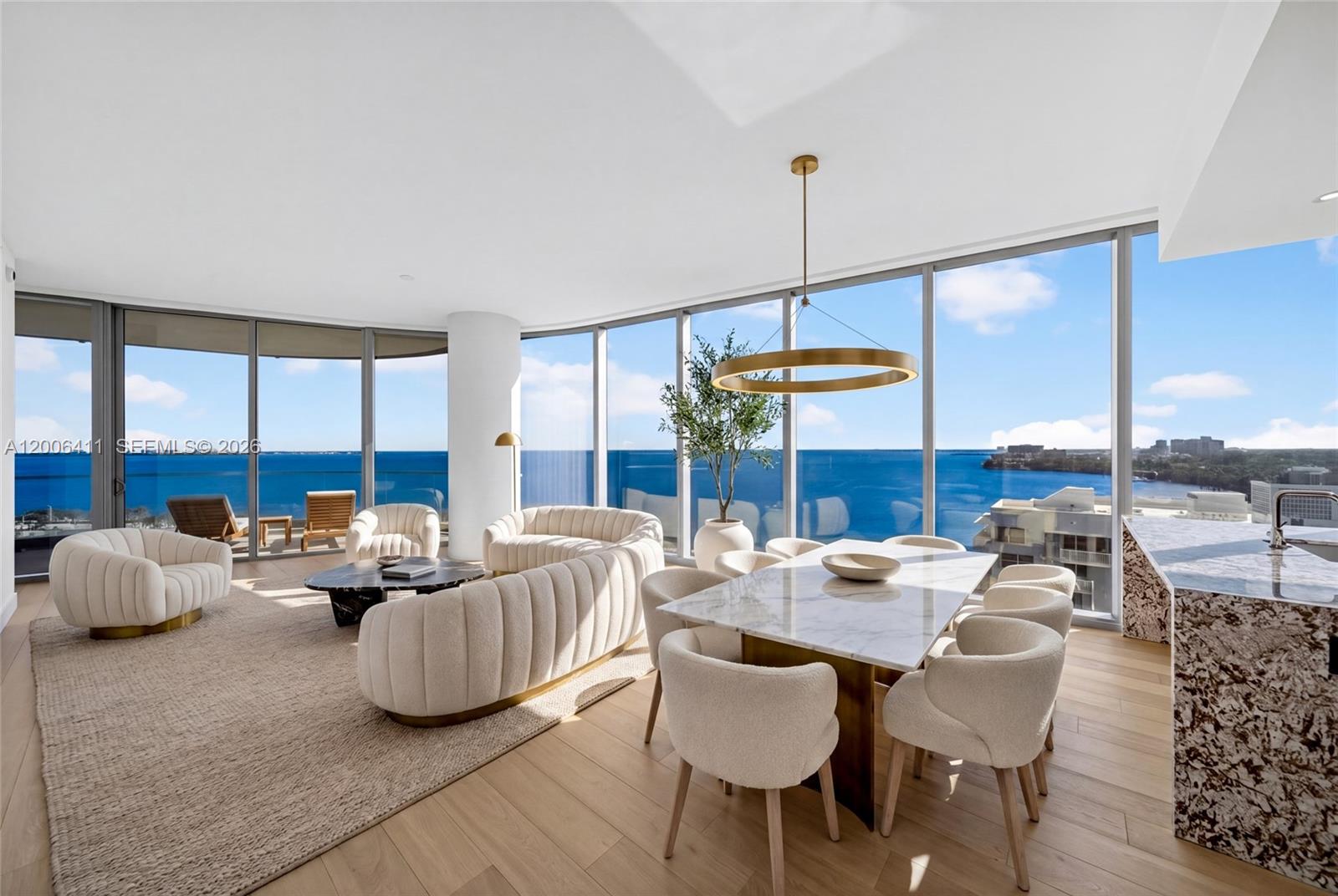 UNA RESIDENCES - Residential