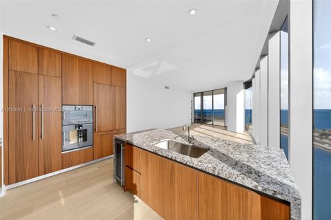 Tiny photo for 175 SE 25th Road #1202, Miami, FL 33129 (MLS # A12006411)