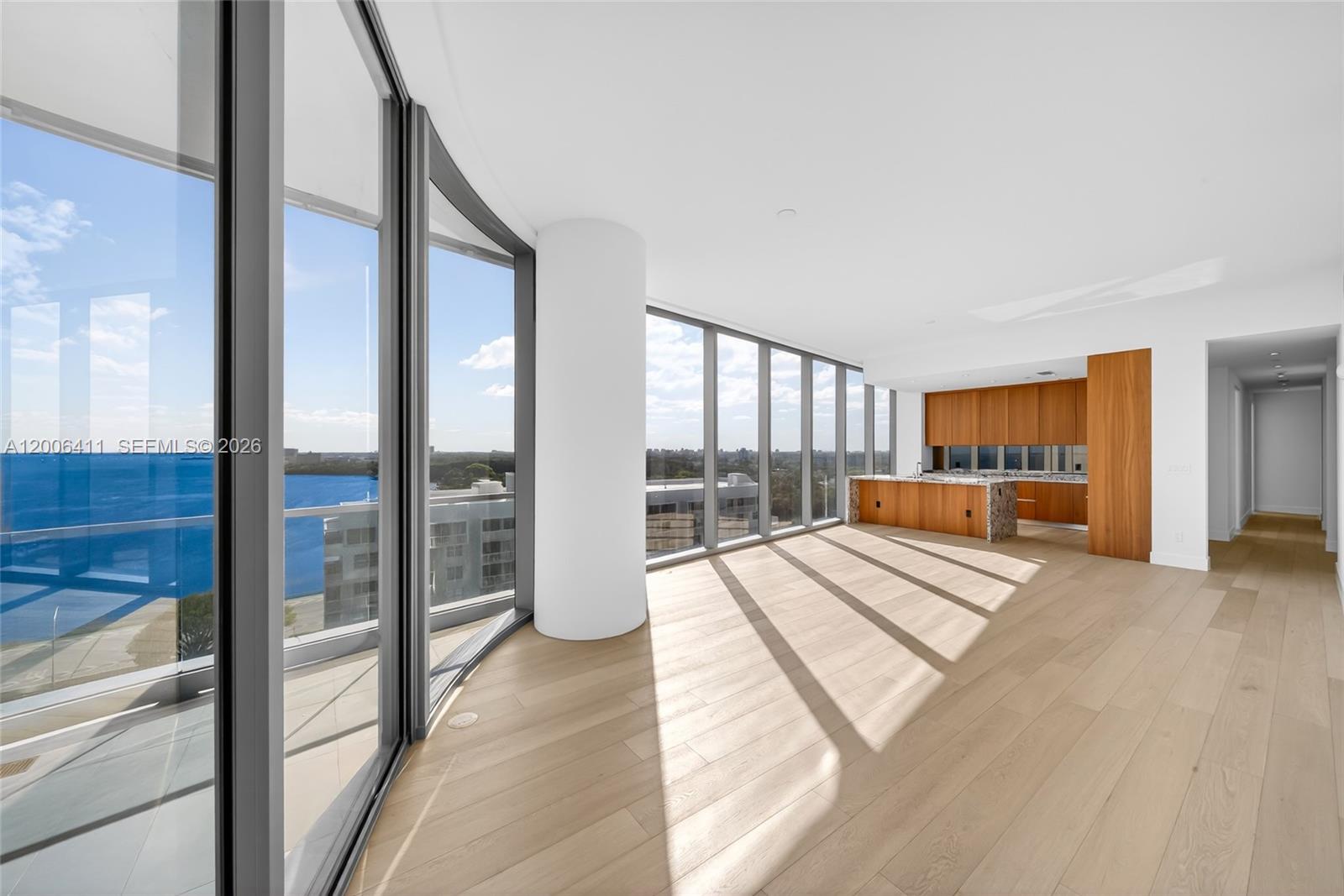 UNA RESIDENCES - Residential