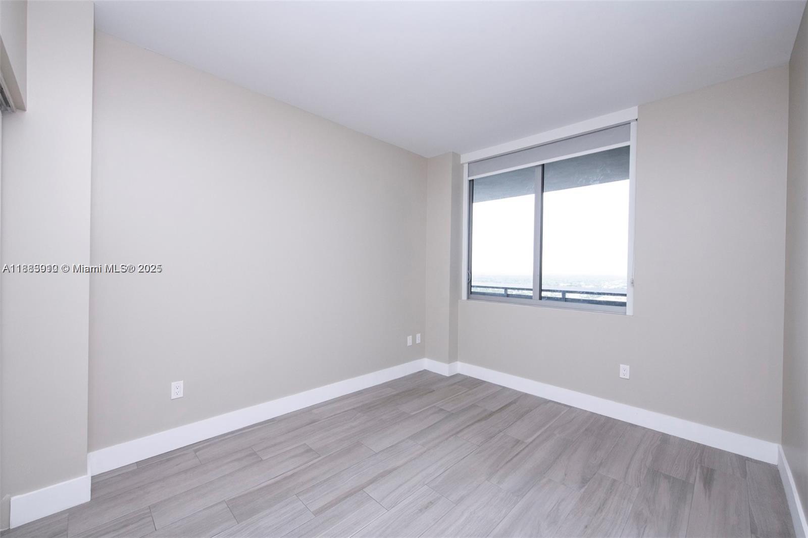 THE HARBOUR SOUTH CONDO - Residential Lease