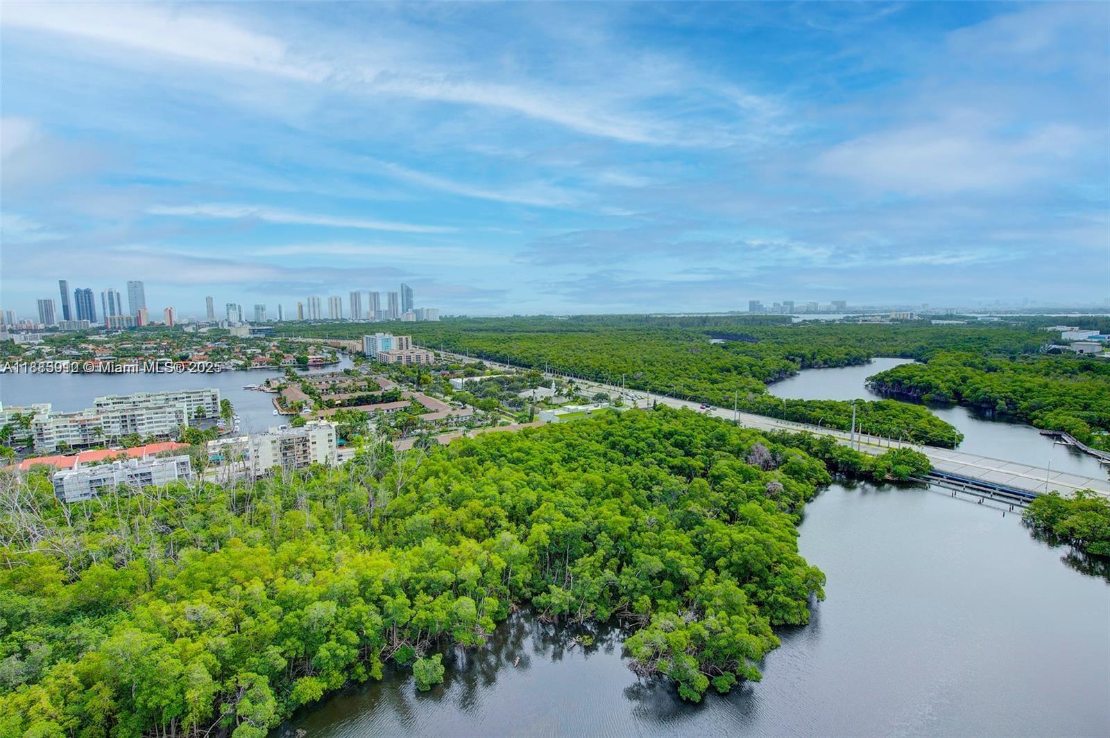 THE HARBOUR SOUTH CONDO - Residential Lease