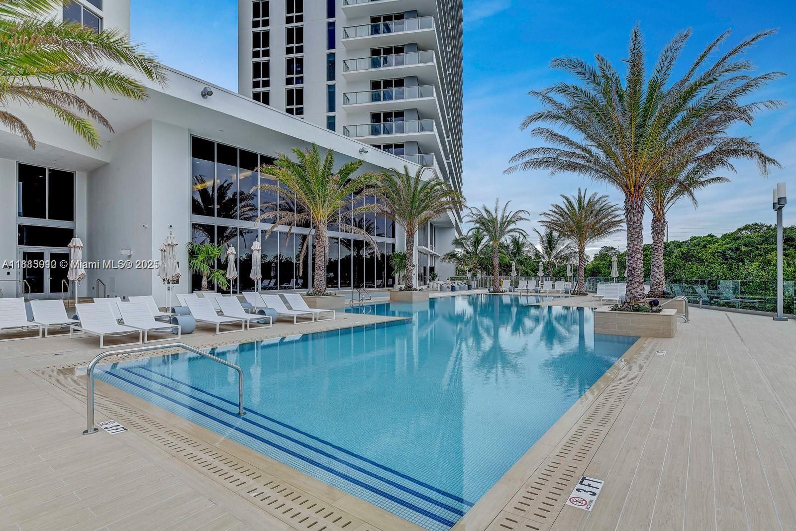 THE HARBOUR SOUTH CONDO - Residential Lease