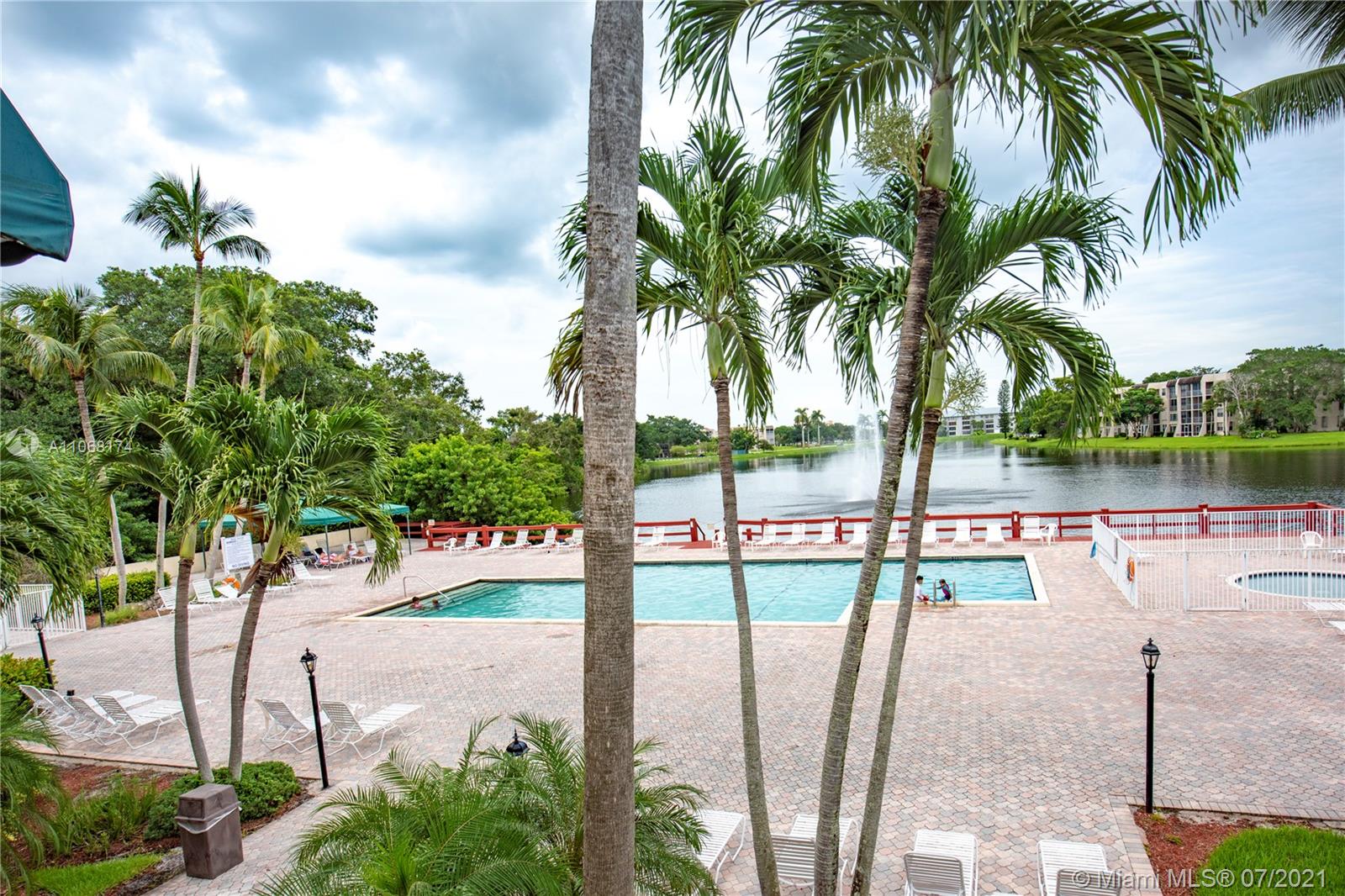 WHITEHALL OF PINE ISLAND - Residential