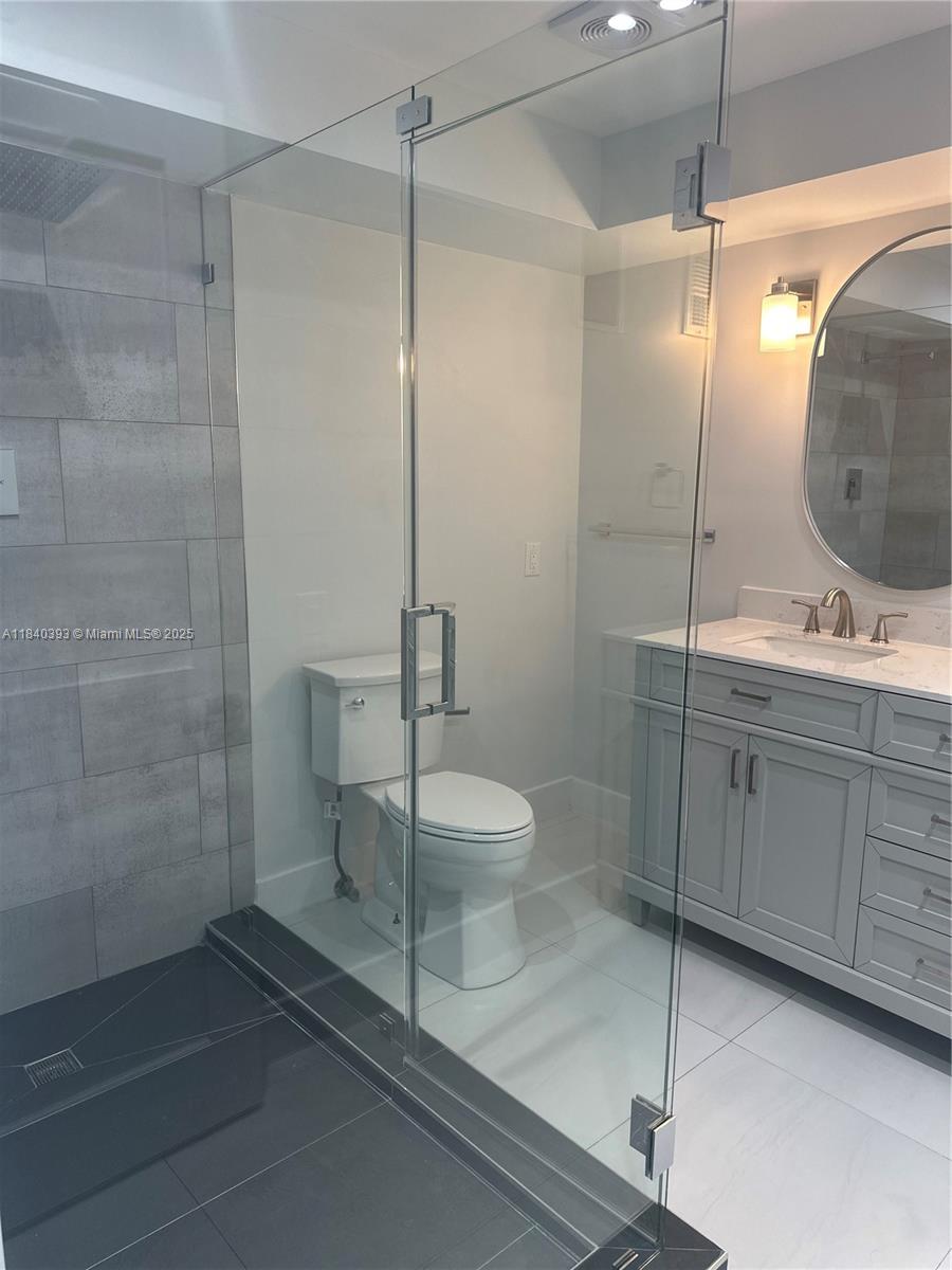 4280 Galt Ocean Dr 17C