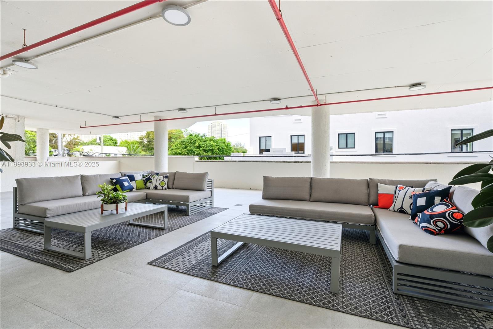 MARQUIS I OF CORAL WAY CO - Residential