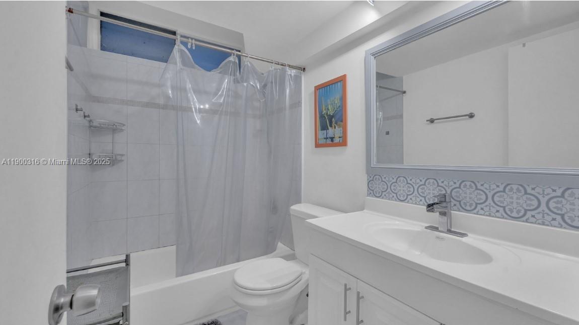 TERRACE EAST CONDO - Residential Lease