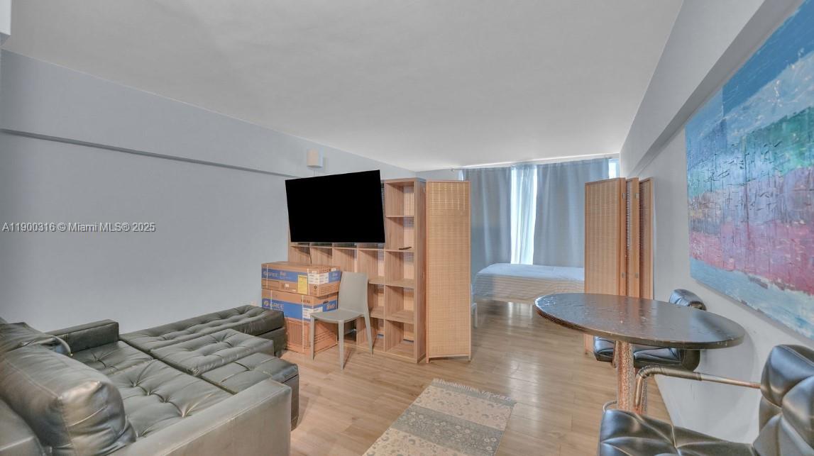 TERRACE EAST CONDO - Residential Lease