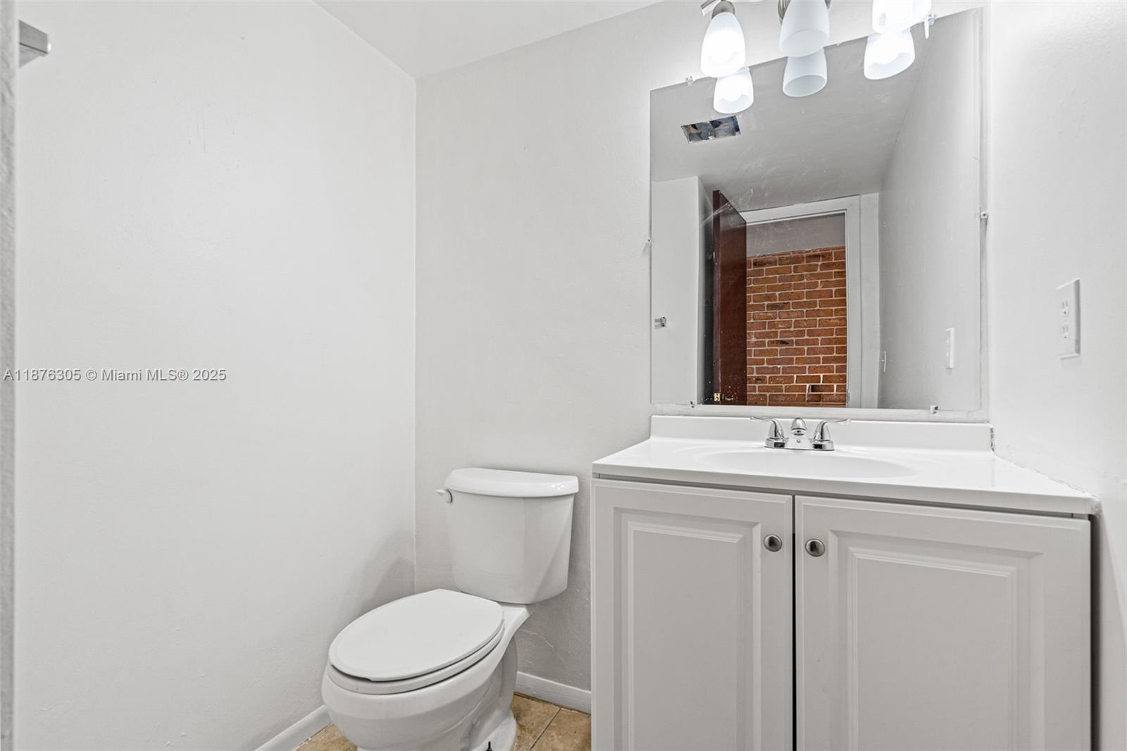 COLONIES TWO CONDO - Residential