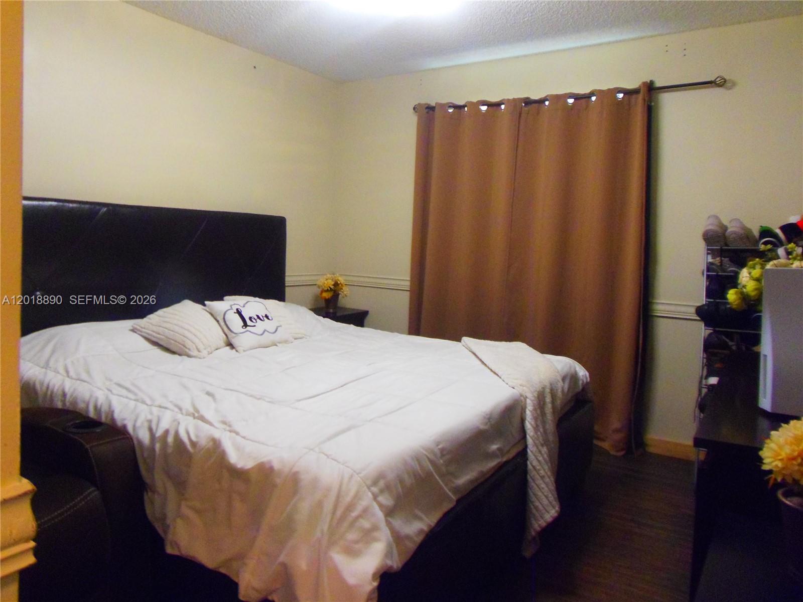 HOLIDAY SPRINGS VILLAGE S - Residential