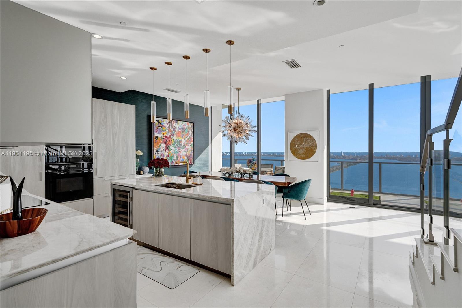 ONE PARAISO CONDO - Residential