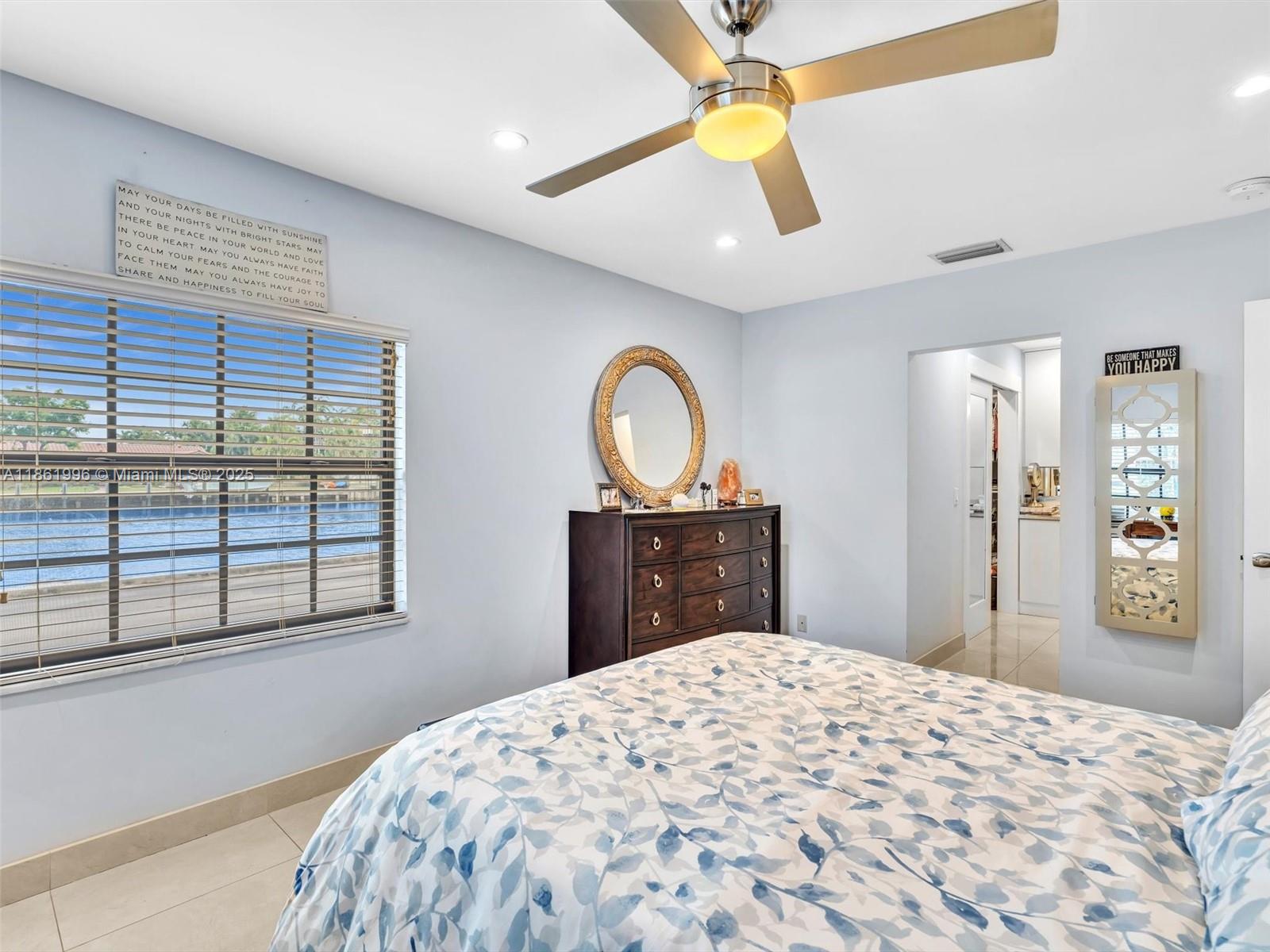 CYPRESS CLUB CONDO - Residential