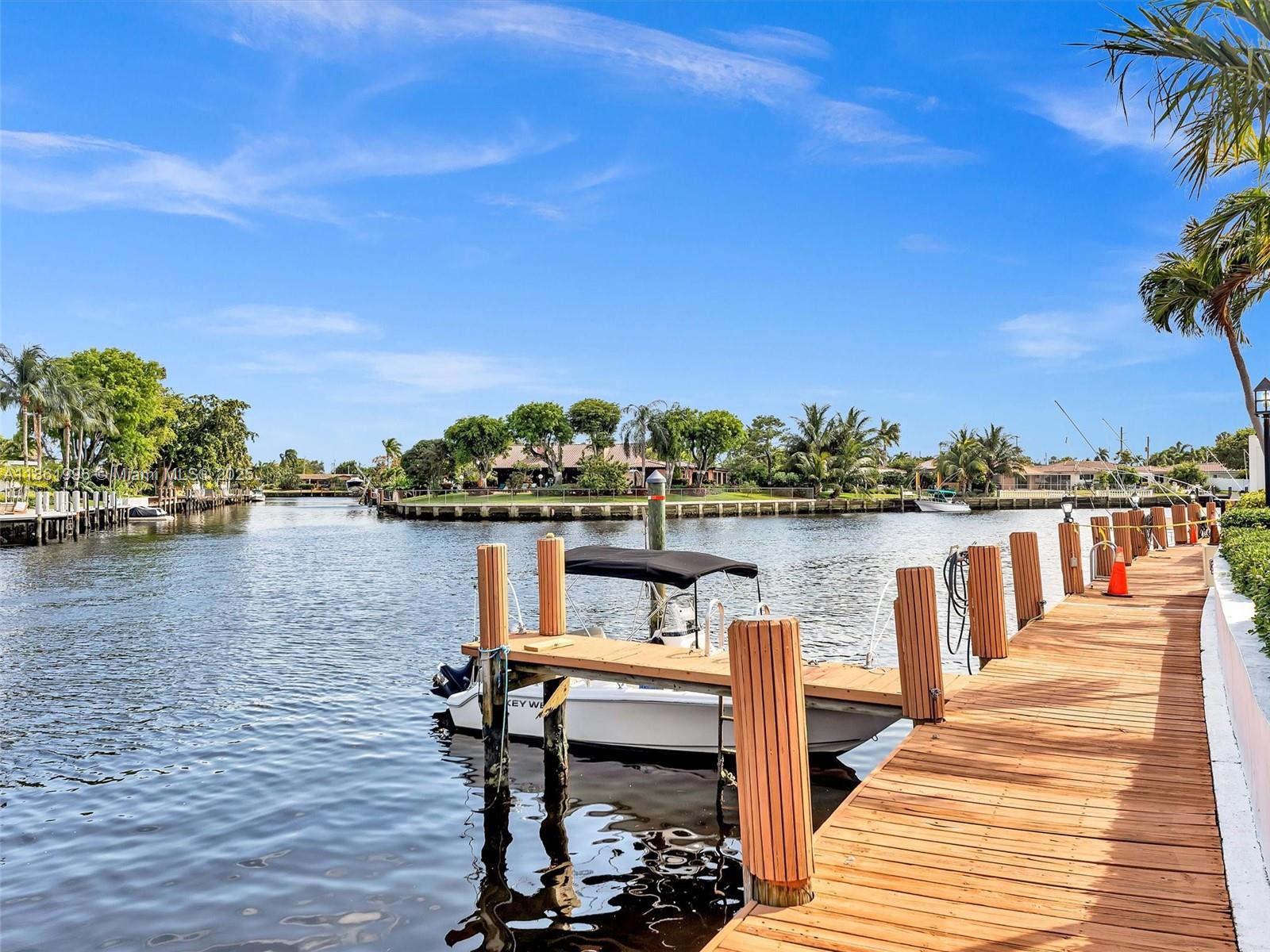 CYPRESS CLUB CONDO - Residential