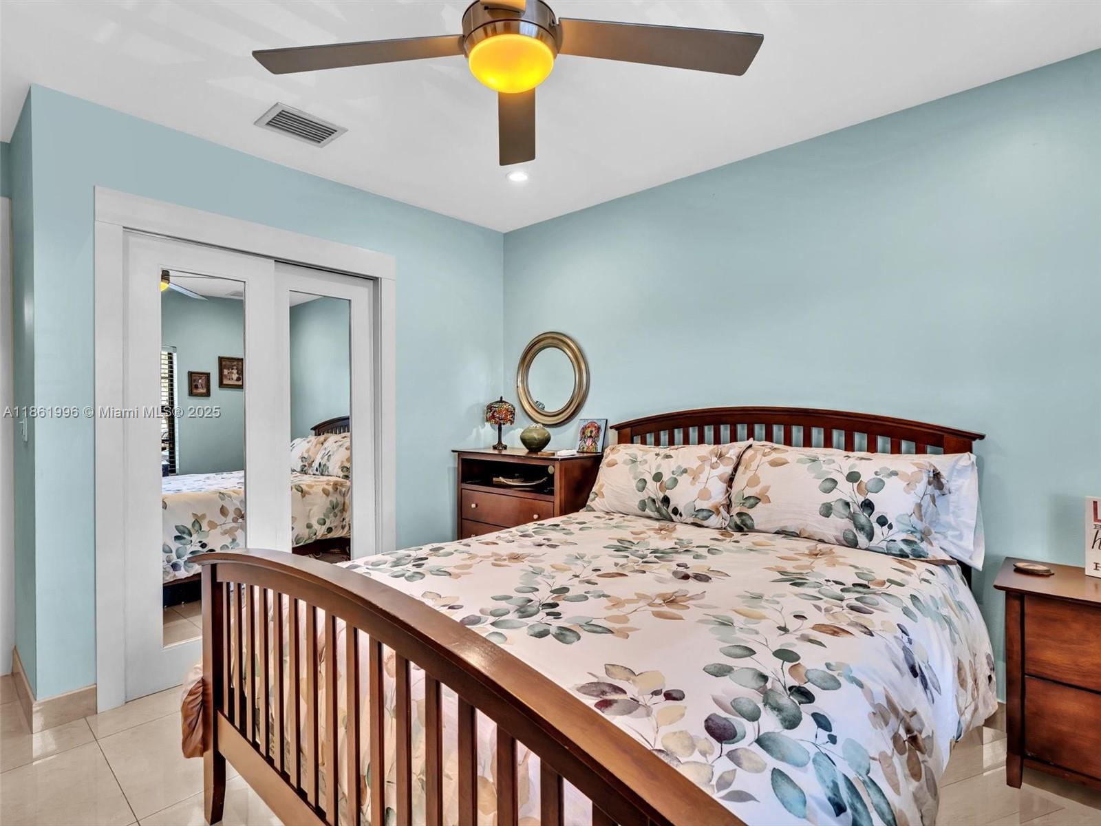 CYPRESS CLUB CONDO - Residential