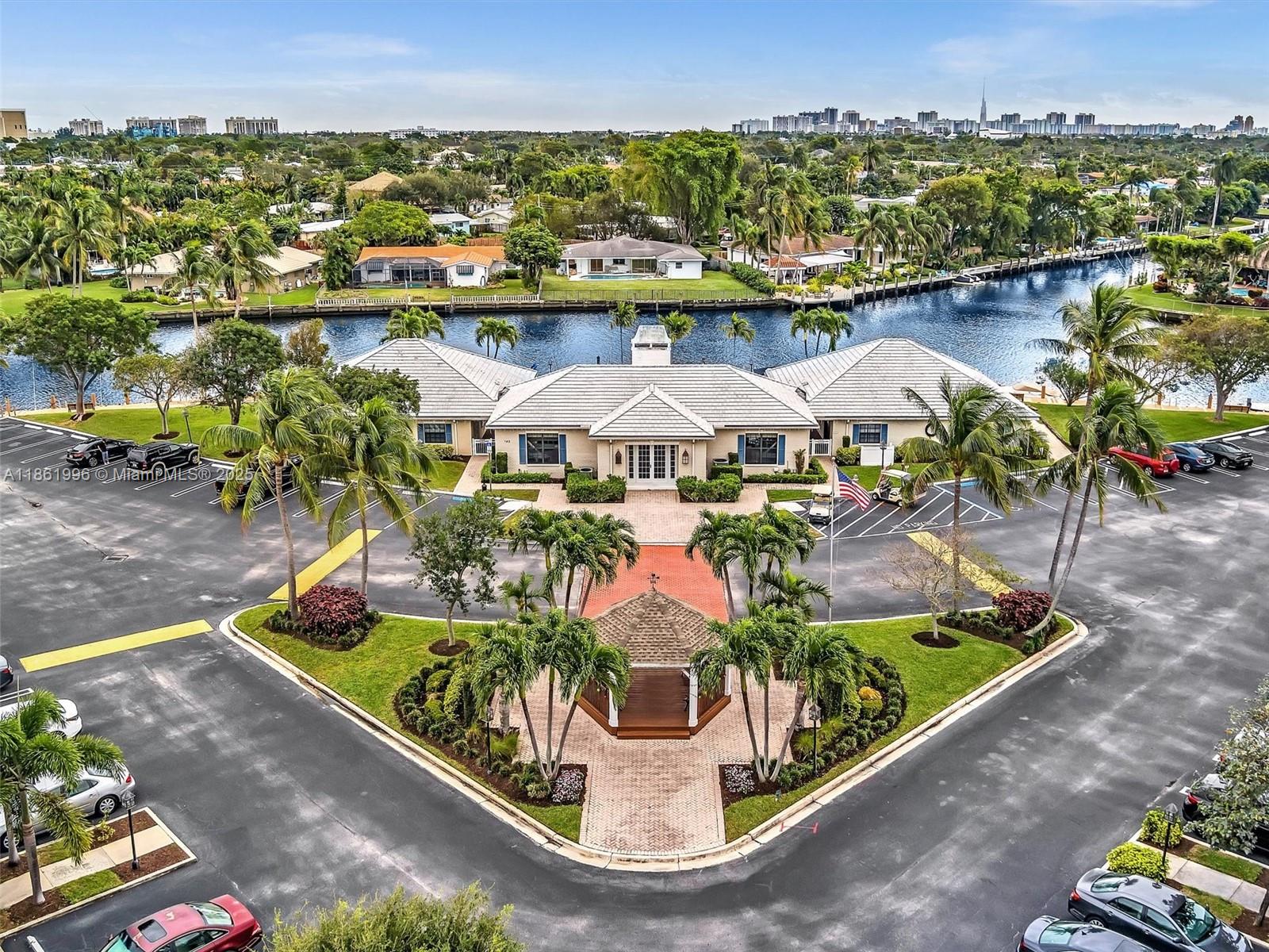 CYPRESS CLUB CONDO - Residential