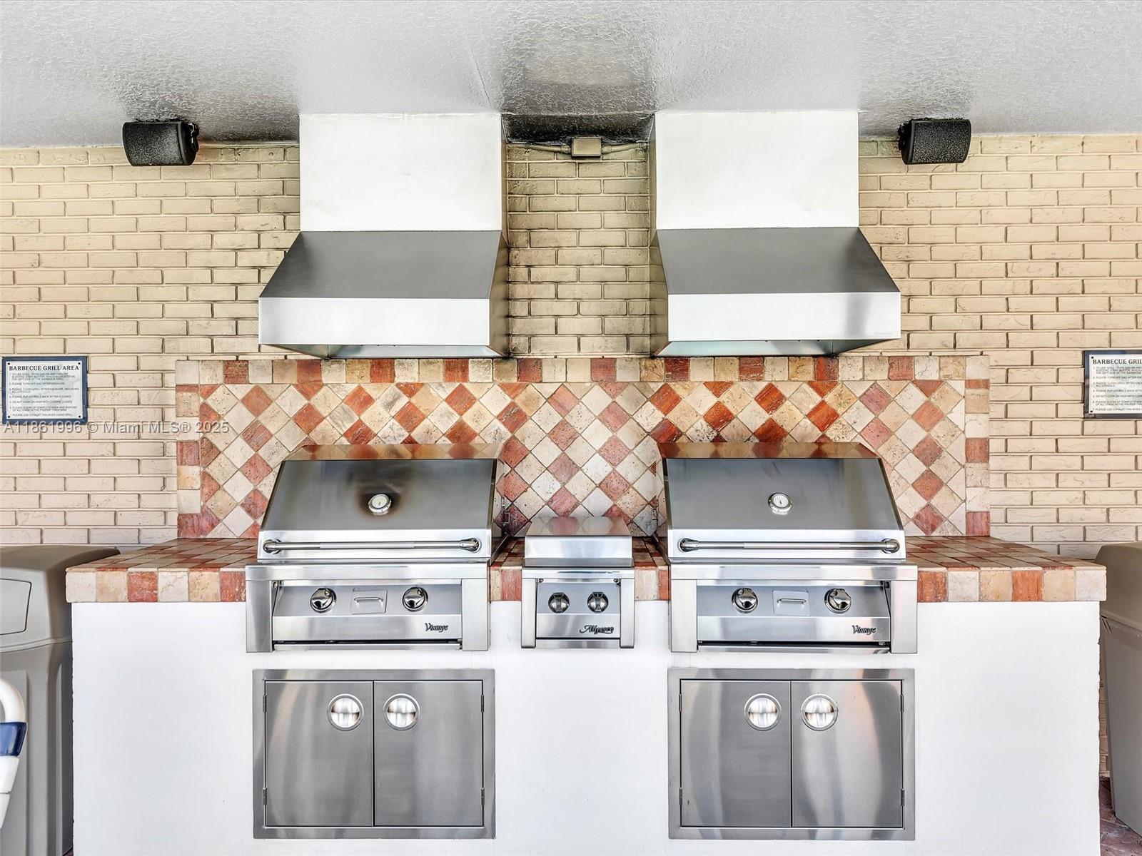 CYPRESS CLUB CONDO - Residential