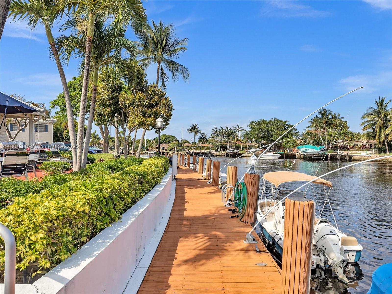 CYPRESS CLUB CONDO - Residential