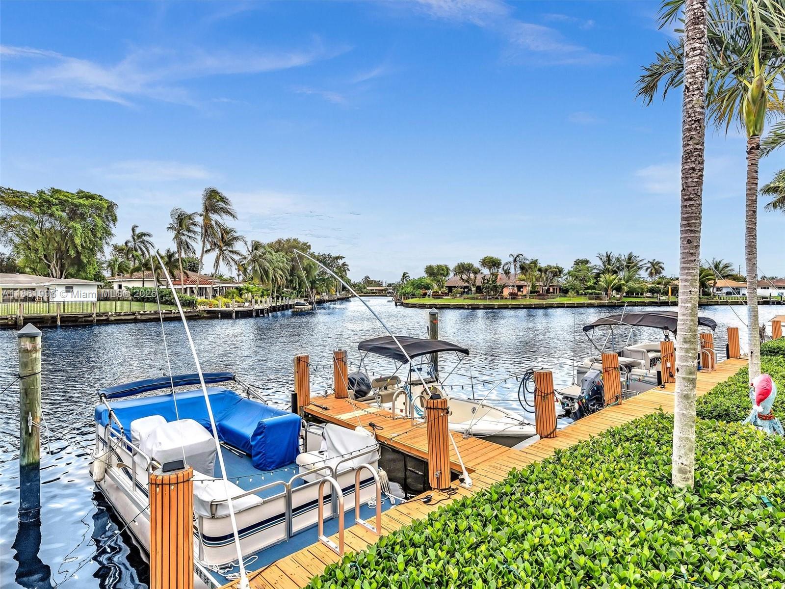 CYPRESS CLUB CONDO - Residential