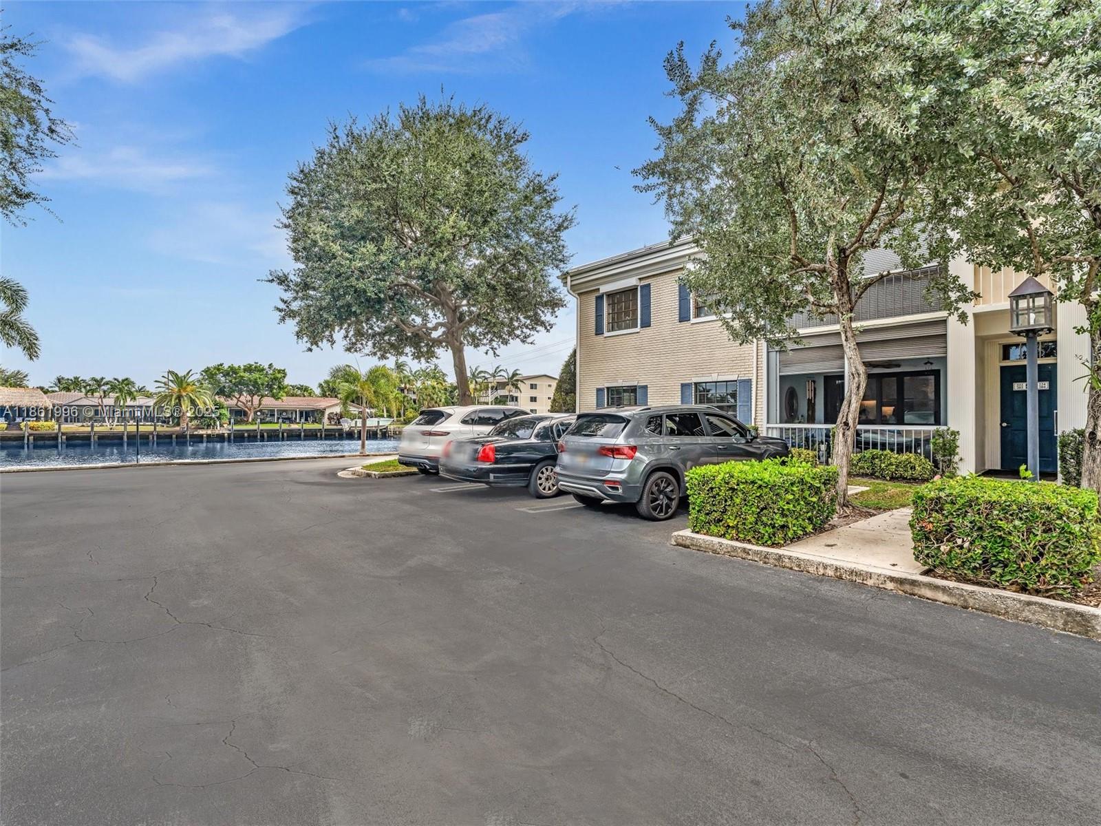 CYPRESS CLUB CONDO - Residential