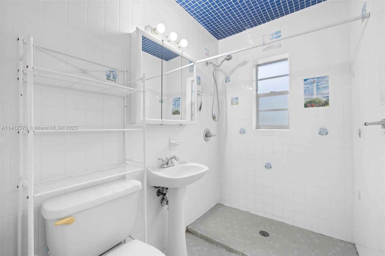 SYLVANIA HEIGHTS - Residential Lease