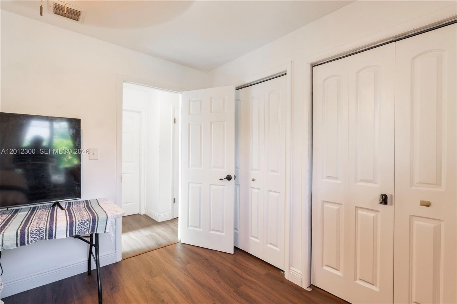 LINWOOD GARDENS NO 1 - Residential