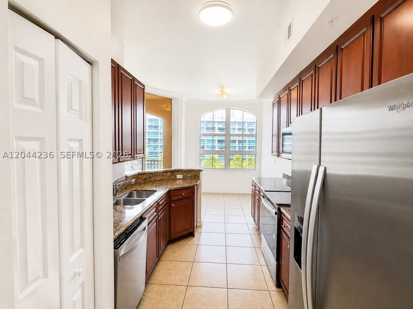3001 NE 185th St 515