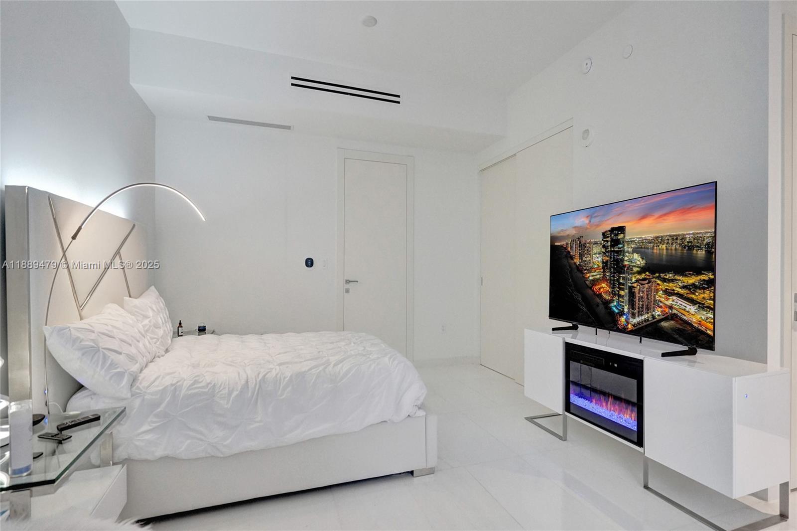 Aston Martin Residences - Residential