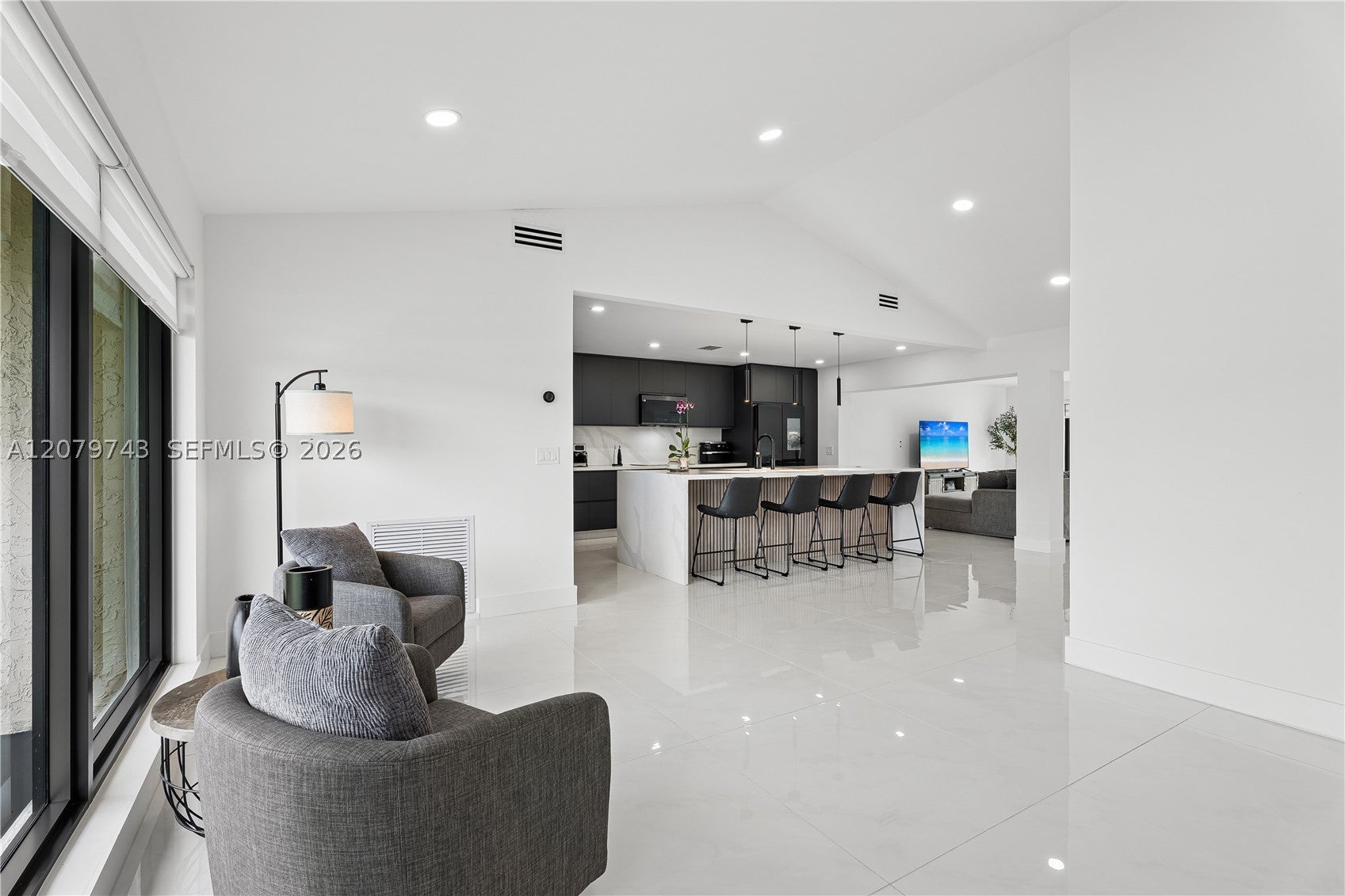620 NW 98th Ave