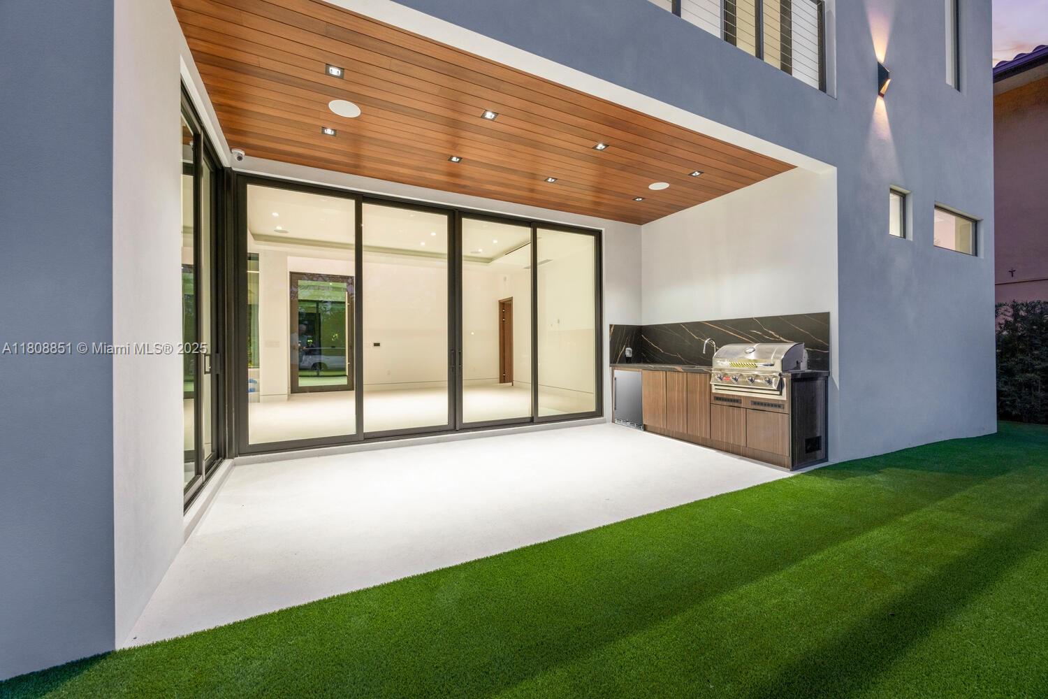 CAMNER GABLES 1ST ADDN - Residential