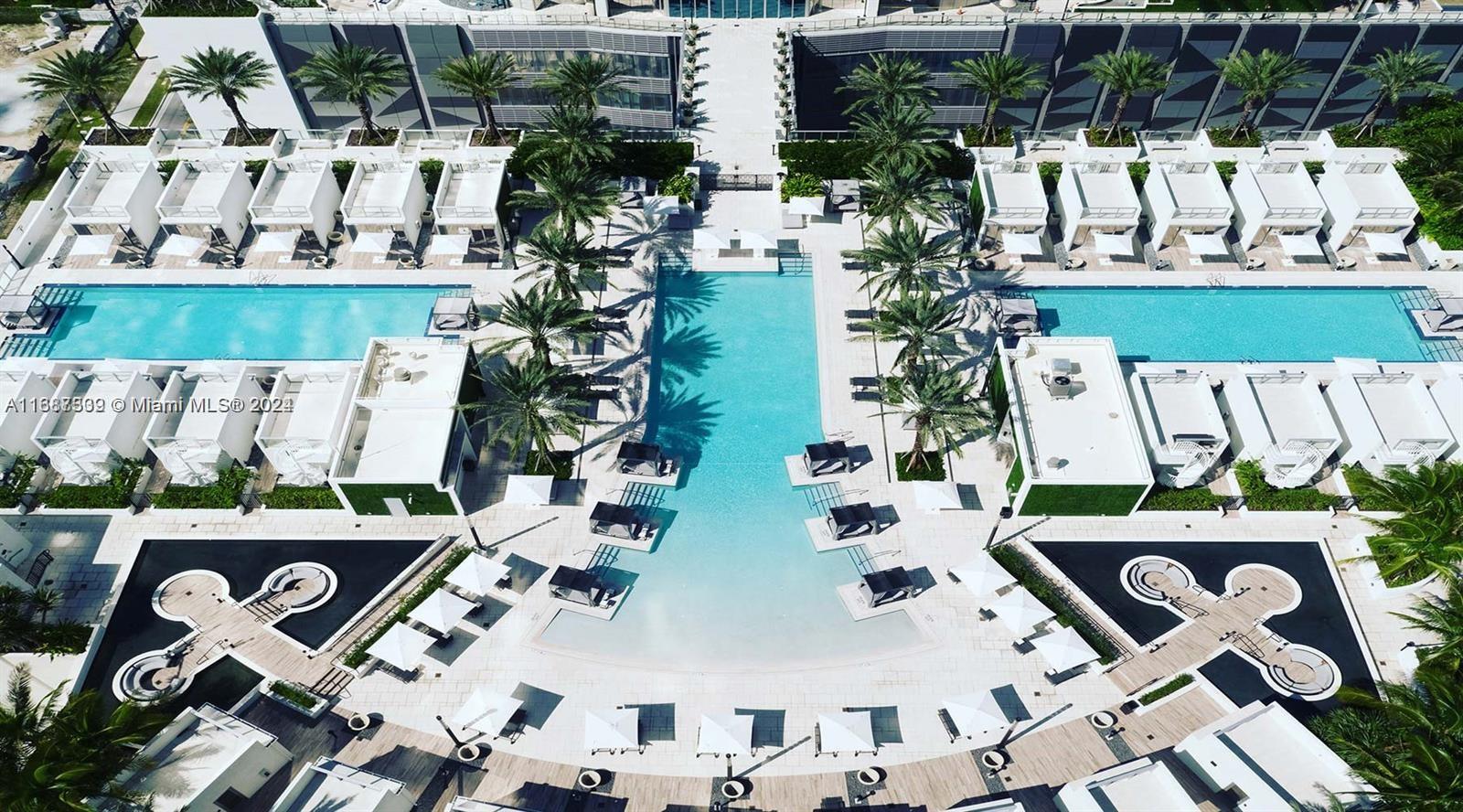 PARAMOUNT MIAMI WORLDCENT - Residential Lease