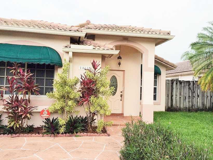 BRIGHTON'S MEADOW TRACE - Residential