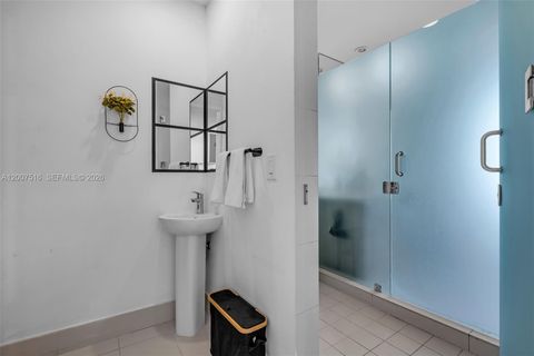 Tiny photo for 501 NE 31st St #3704, Miami, FL 33137 (MLS # A12007516)