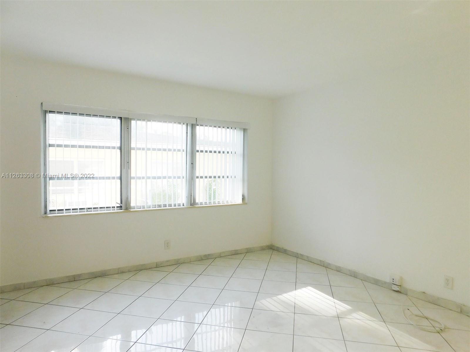 1735 MARSEILLE DR CONDO - Residential Lease