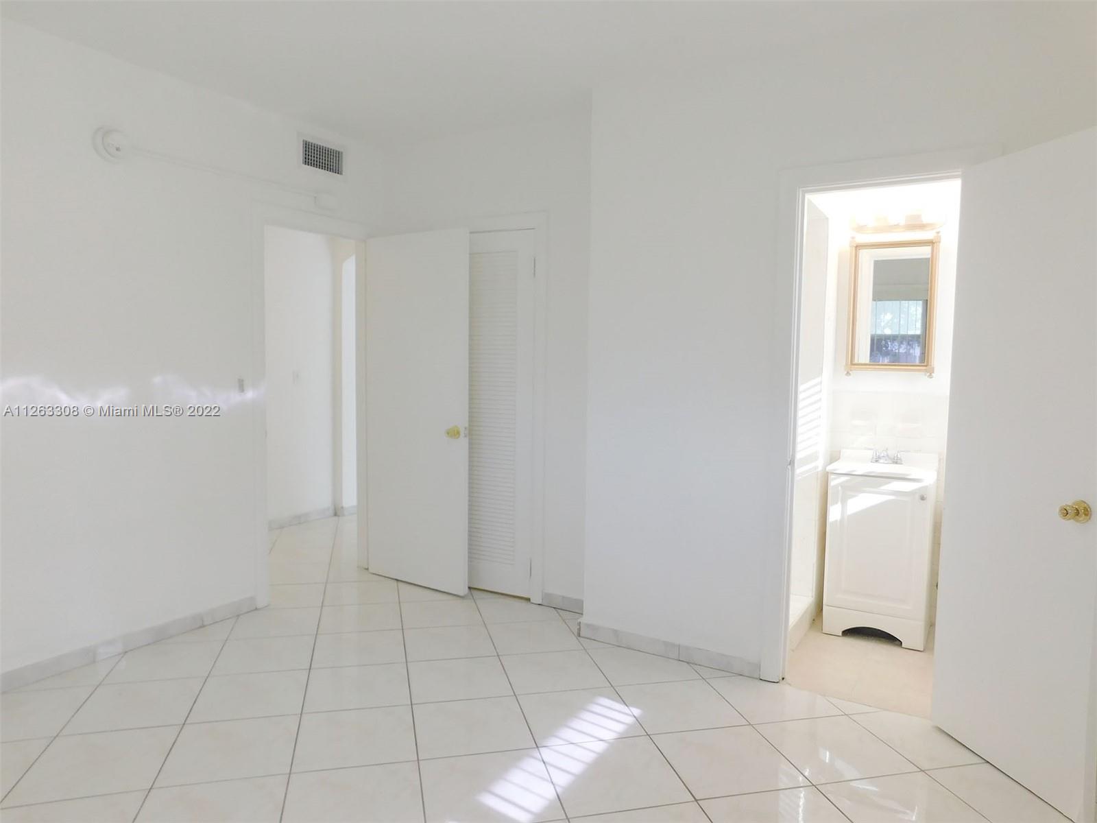 1735 MARSEILLE DR CONDO - Residential Lease