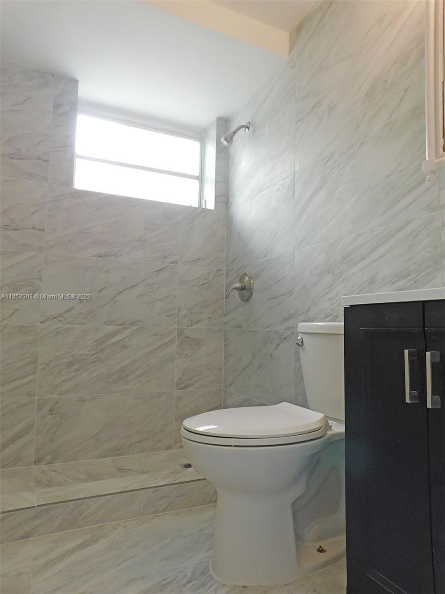 1735 MARSEILLE DR CONDO - Residential Lease