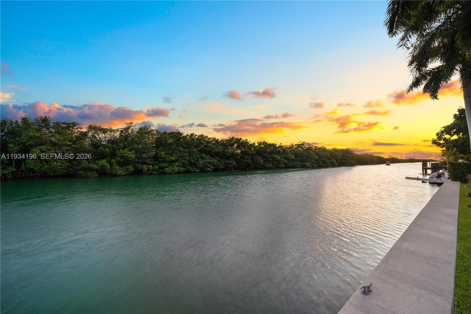 CAPE FLORIDA SUB SEC 3 - Residential