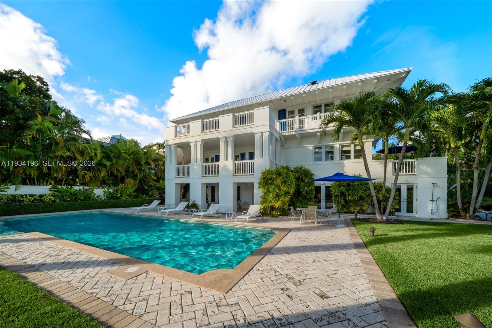 CAPE FLORIDA SUB SEC 3 - Residential