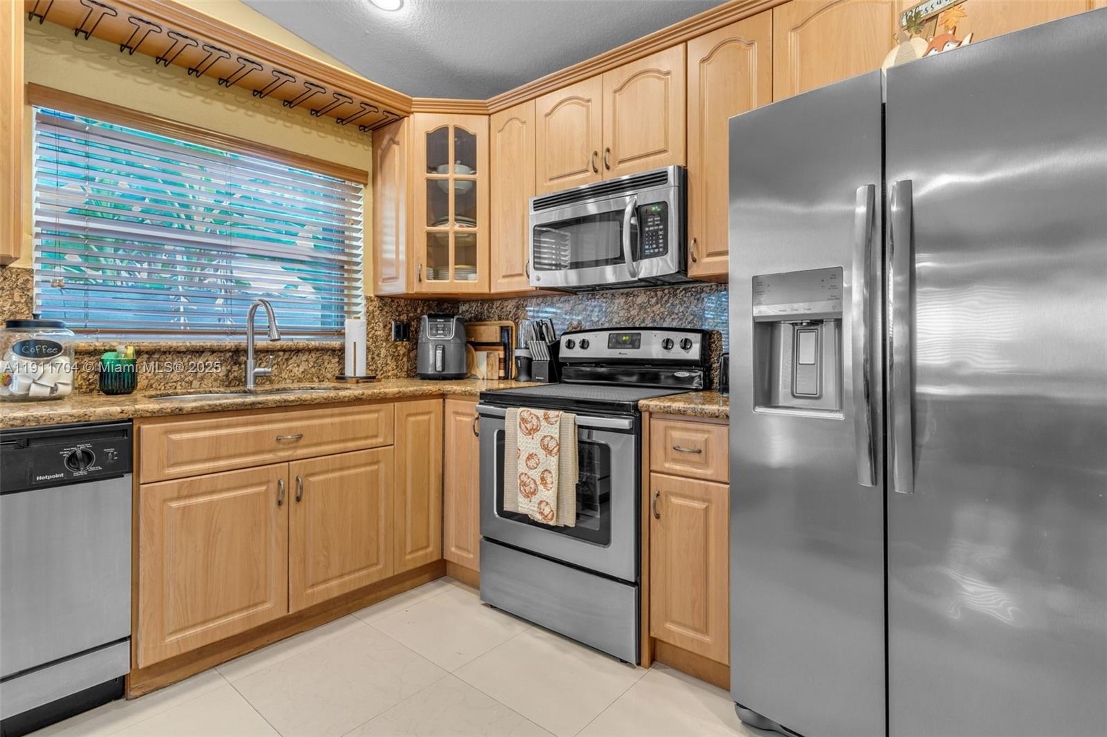 CHRISTINA AT THE HAMMOCKS - Residential