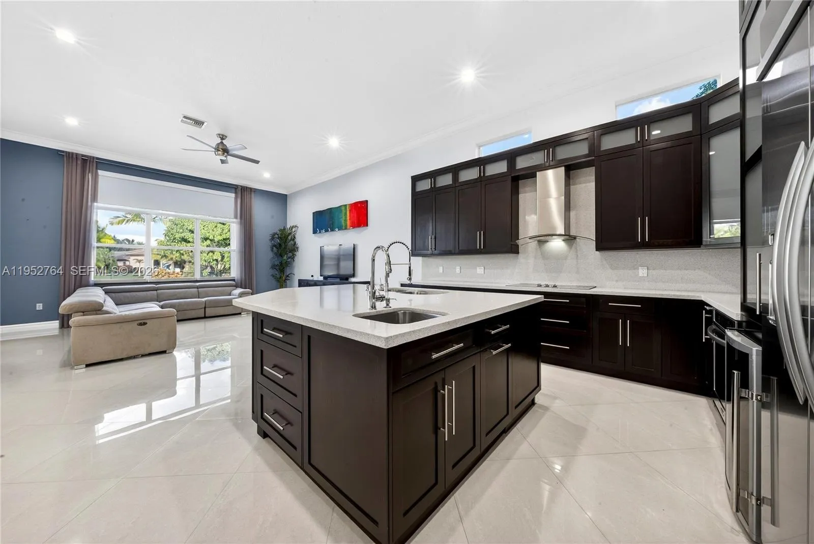 Davie, Florida, 33330, United States, 4 Bedrooms Bedrooms, ,3 BathroomsBathrooms,Residential,Active,2012872