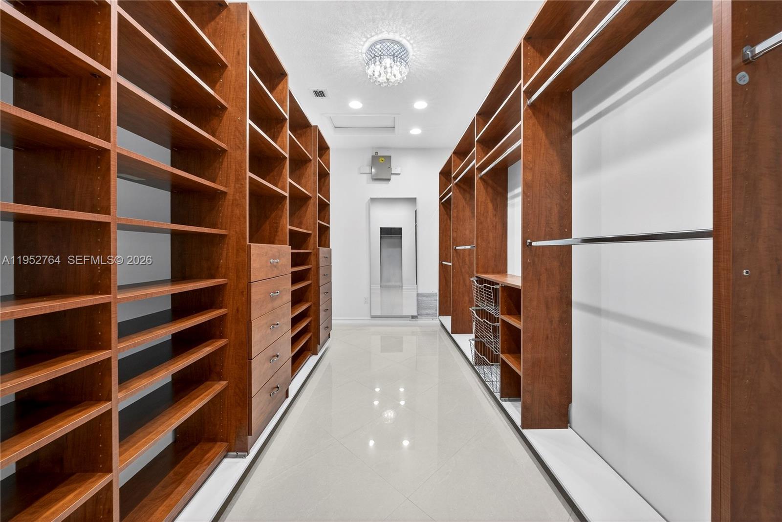 IMAGINATION FARMS EAST - Residential