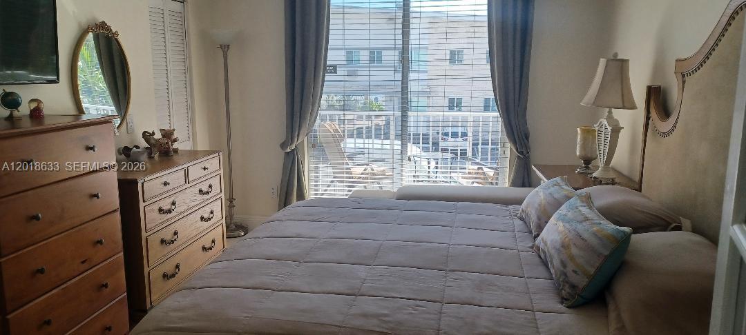 NORTH BAY VILLAS CONDO - Residential
