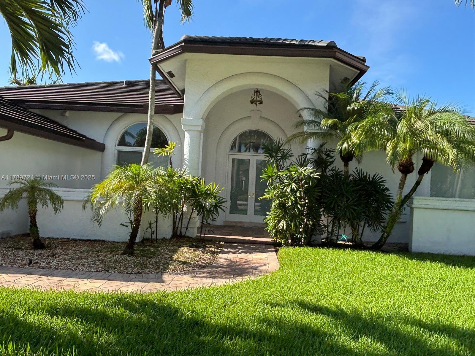 HAWKS LANDING - Residential