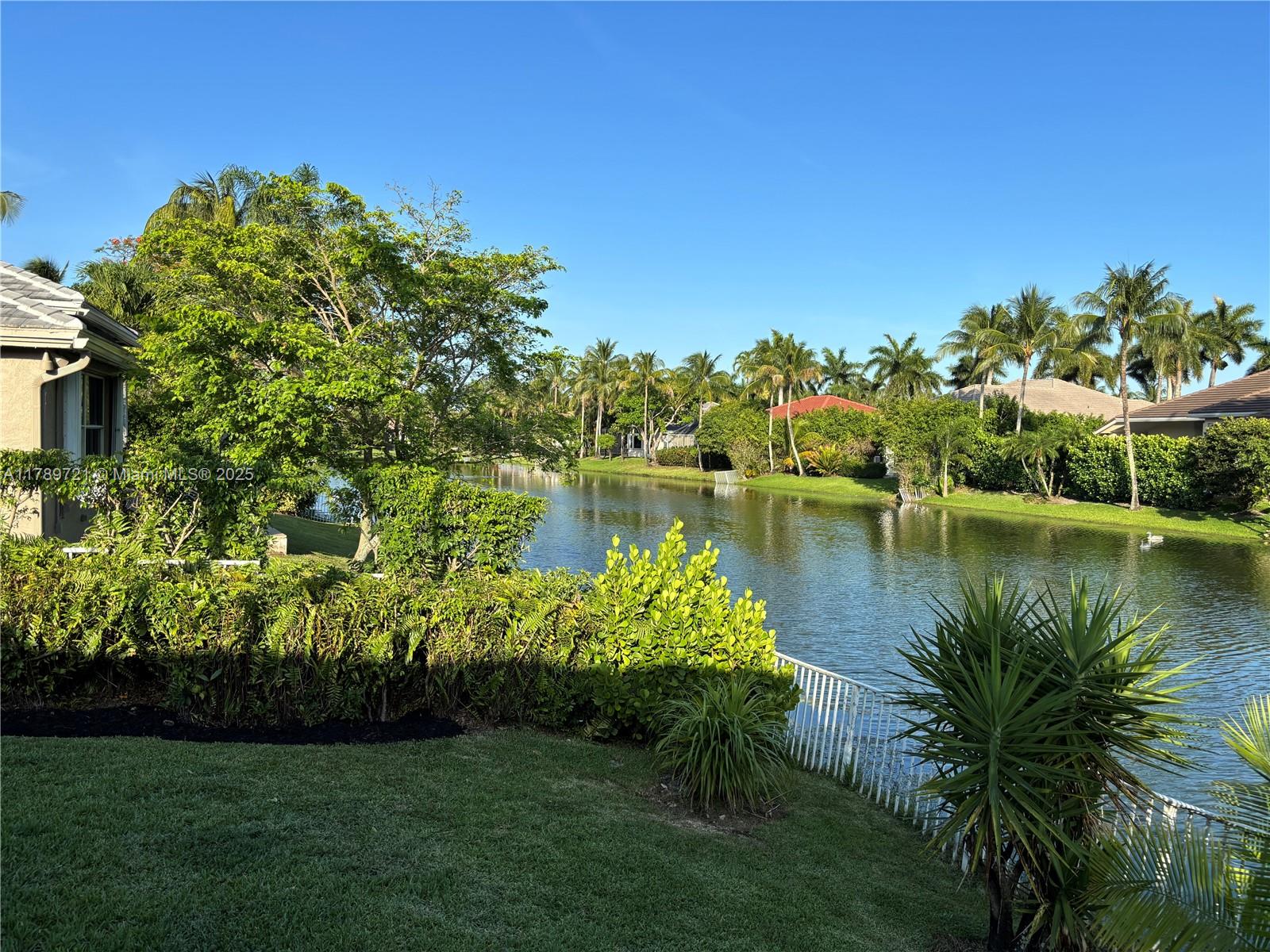 HAWKS LANDING - Residential