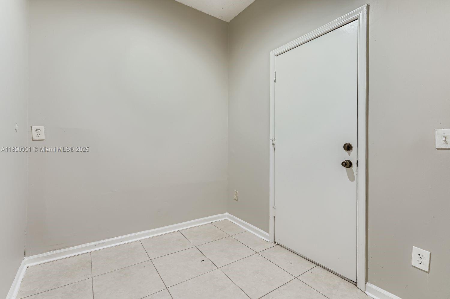 SILVER SHORES (PARCELS A - Residential