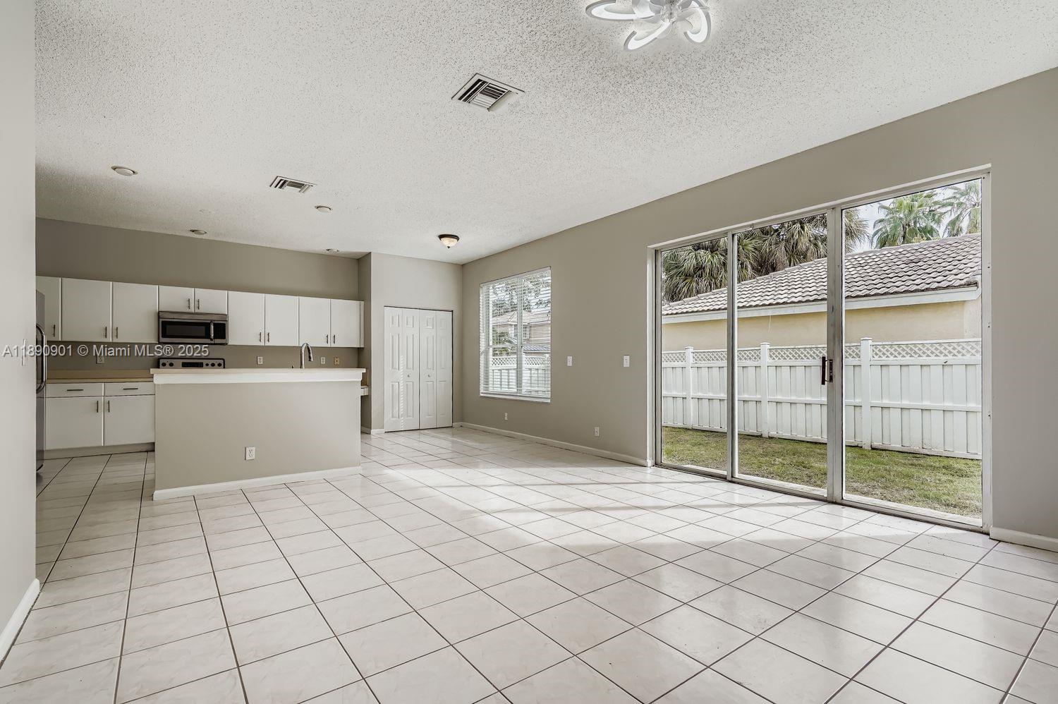 SILVER SHORES (PARCELS A - Residential