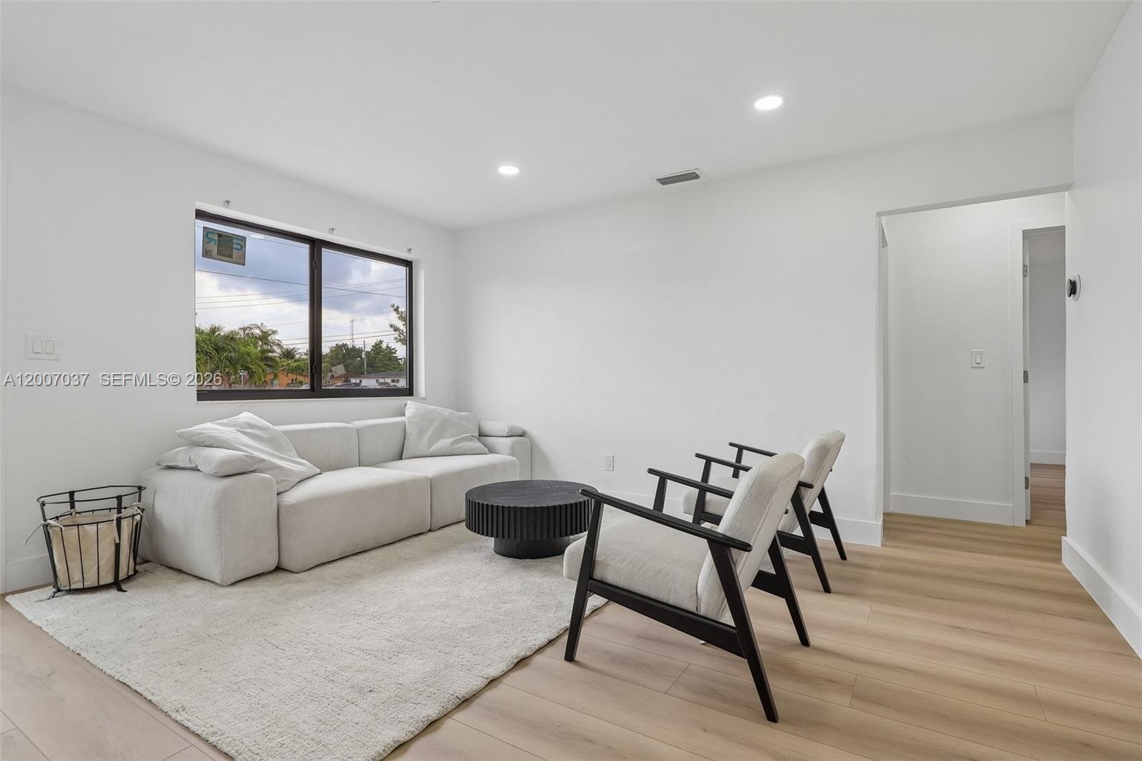 CORAL VILLAS REV - Residential