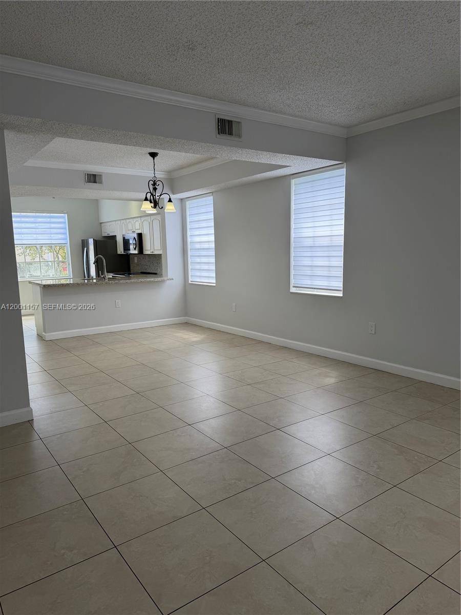 REGATTA POINTE CONDO NO T - Residential Lease
